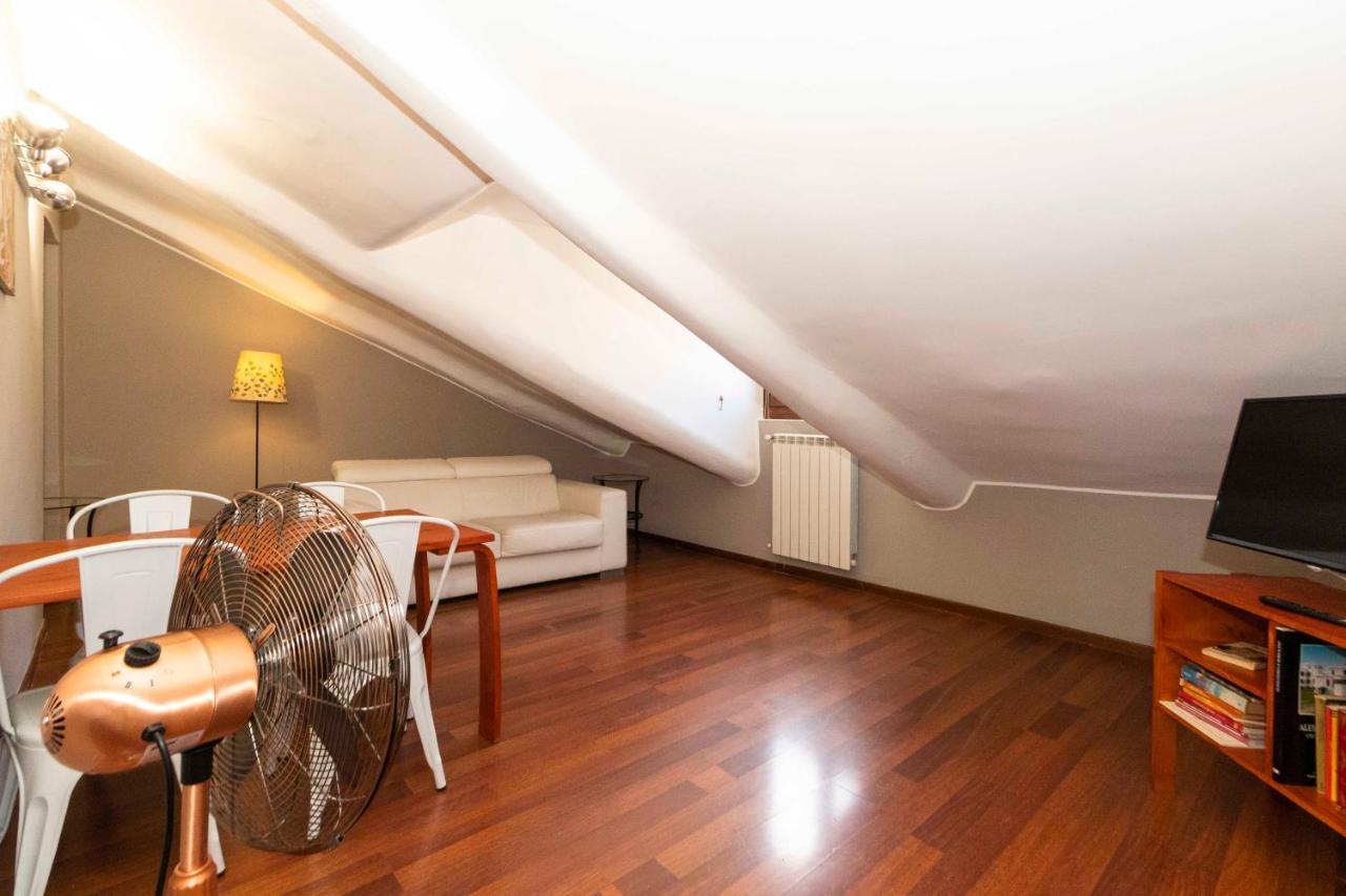 San Salvario Apt With Balcony Torino Eksteriør billede